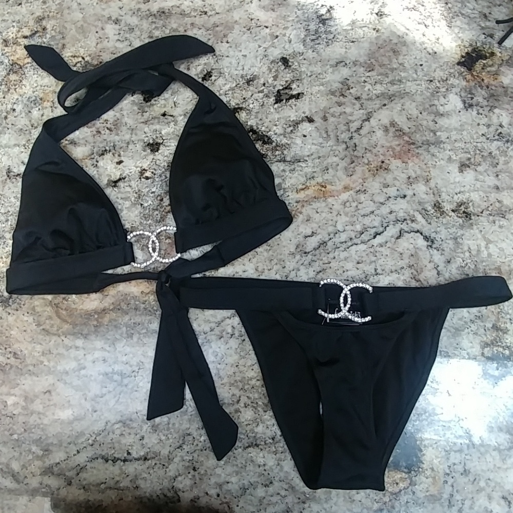 Bathing suit